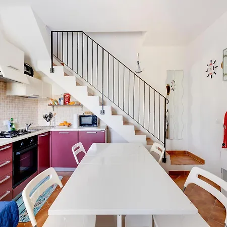 With Air Conditioning And Shared Pool * Viddalba