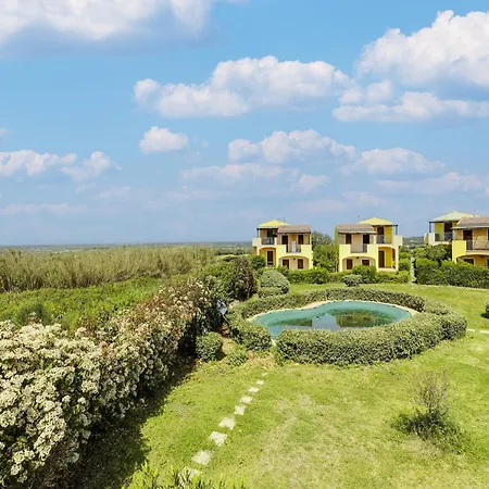 With Air Conditioning And Shared Pool Apartmán Viddalba